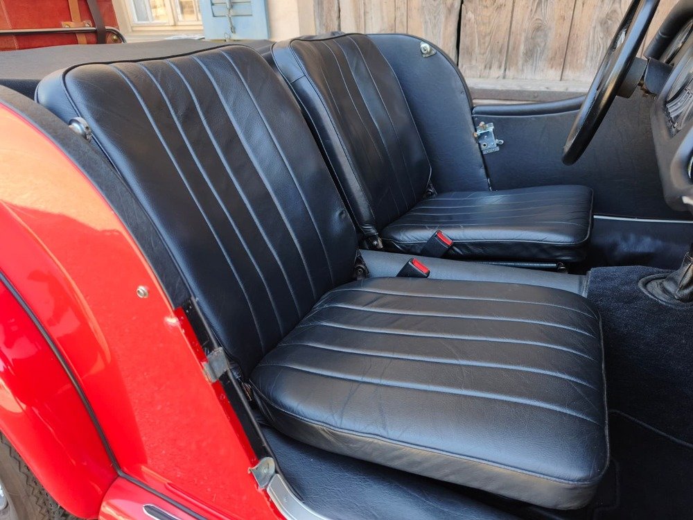 MORGAN 4/4 1600, Petrol, Classic, Manual - 7