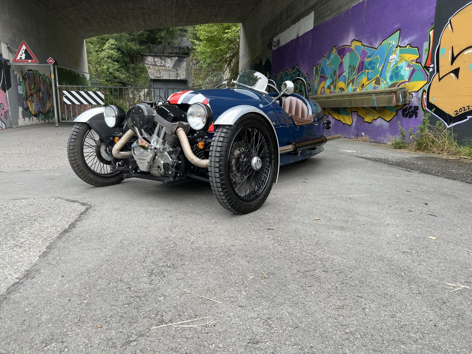 MORGAN Avus Performance, Essence, Occasion / Utilisé, Manuelle - 5