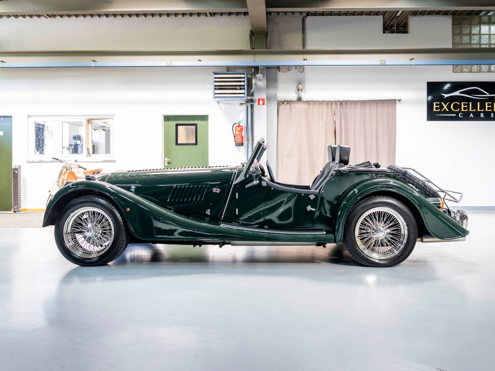 MORGAN Plus 8 4.0, Essence, Occasion / Utilisé, Manuelle - 4