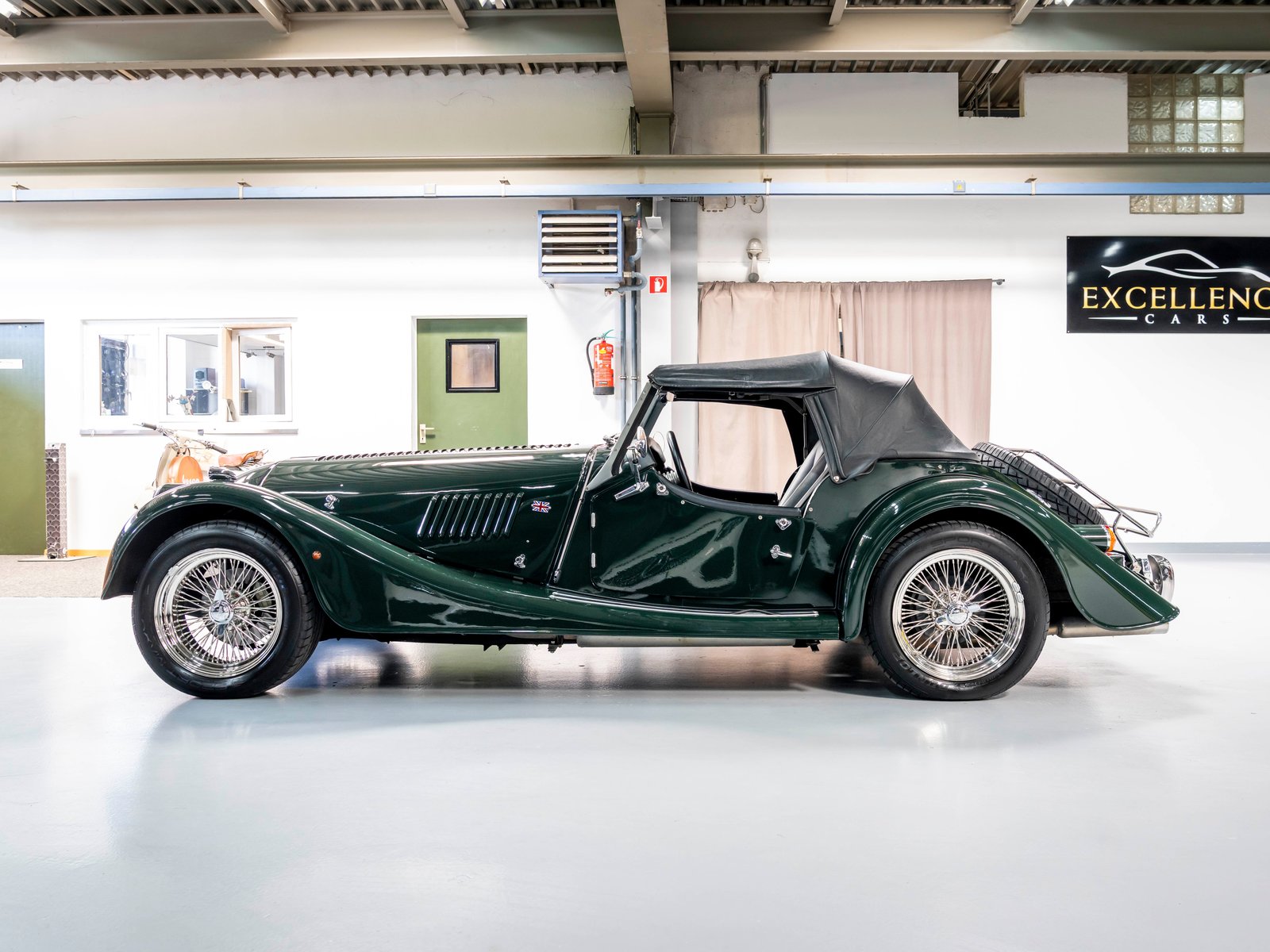 MORGAN Plus 8 4.0, Petrol, Second hand / Used, Manual - 5