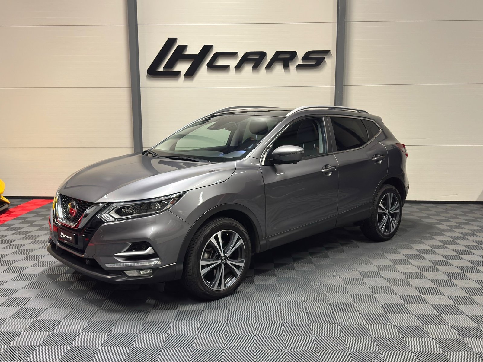 NISSAN 1.3 i