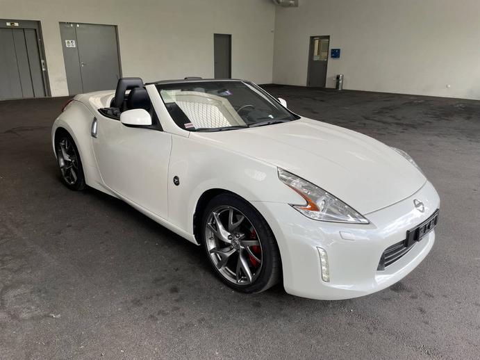 NISSAN 370 Z Roadster 3.7 V6 24V Pack, Petrol, Second hand / Used, Automatic