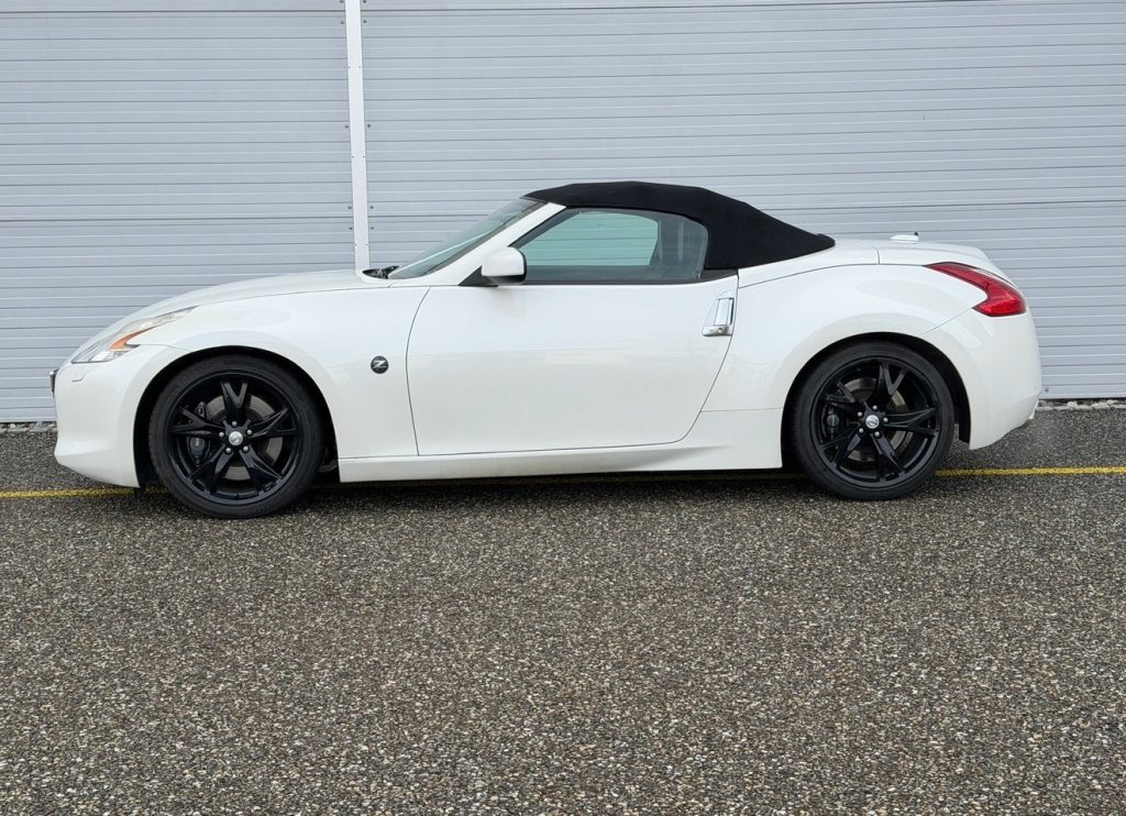 NISSAN 370 Z 3.7 V6 24V Pack Ab MfK Ab Service, Essence, Occasion / Utilisé, Automatique - 5