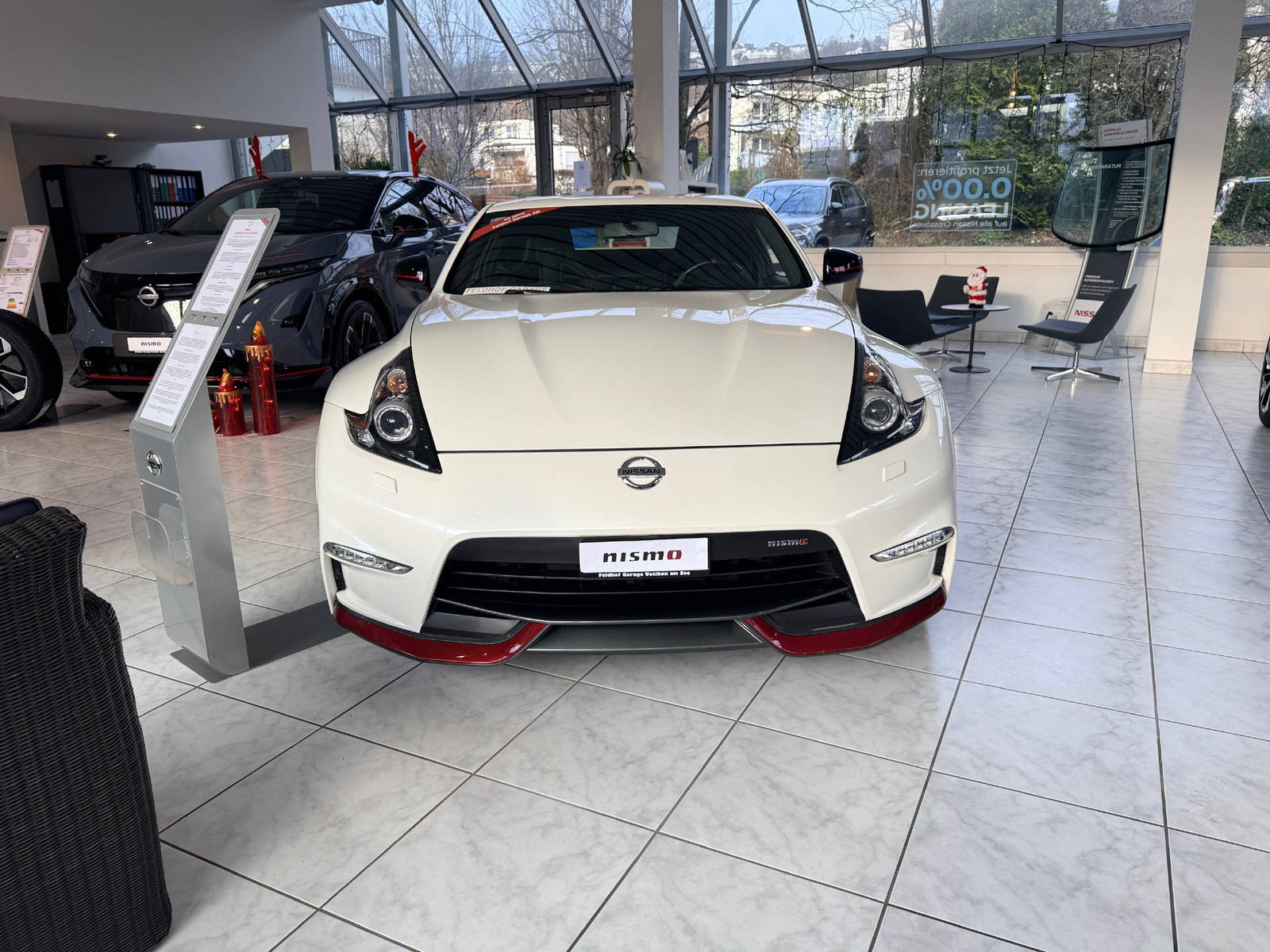NISSAN 370 Z Coupé 3.7 V6 24V Nismo