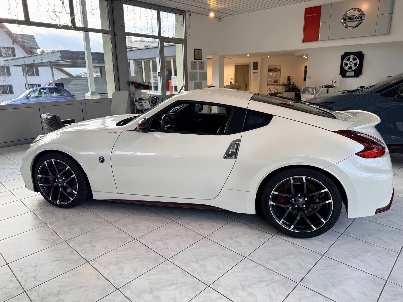 NISSAN 370 Z Coupé 3.7 V6 24V Nismo, Essence, Occasion / Utilisé, Manuelle - 3