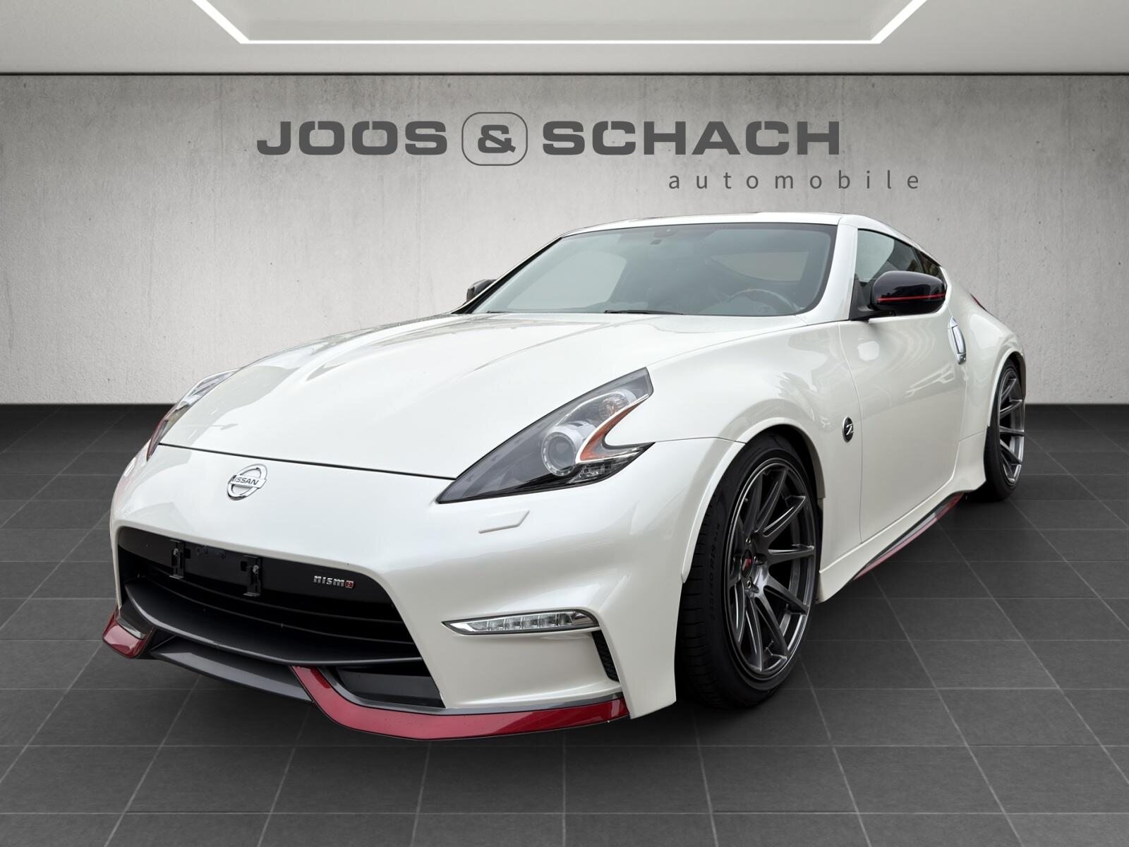 NISSAN 370 Z Coupé 3.7 V6 24V Nismo