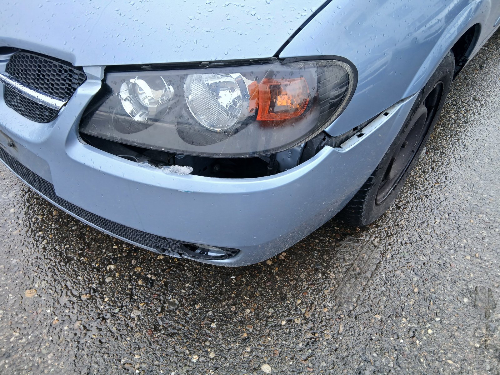 NISSAN Almera 1.8 16V business, Essence, Occasion / Utilisé, Automatique - 7