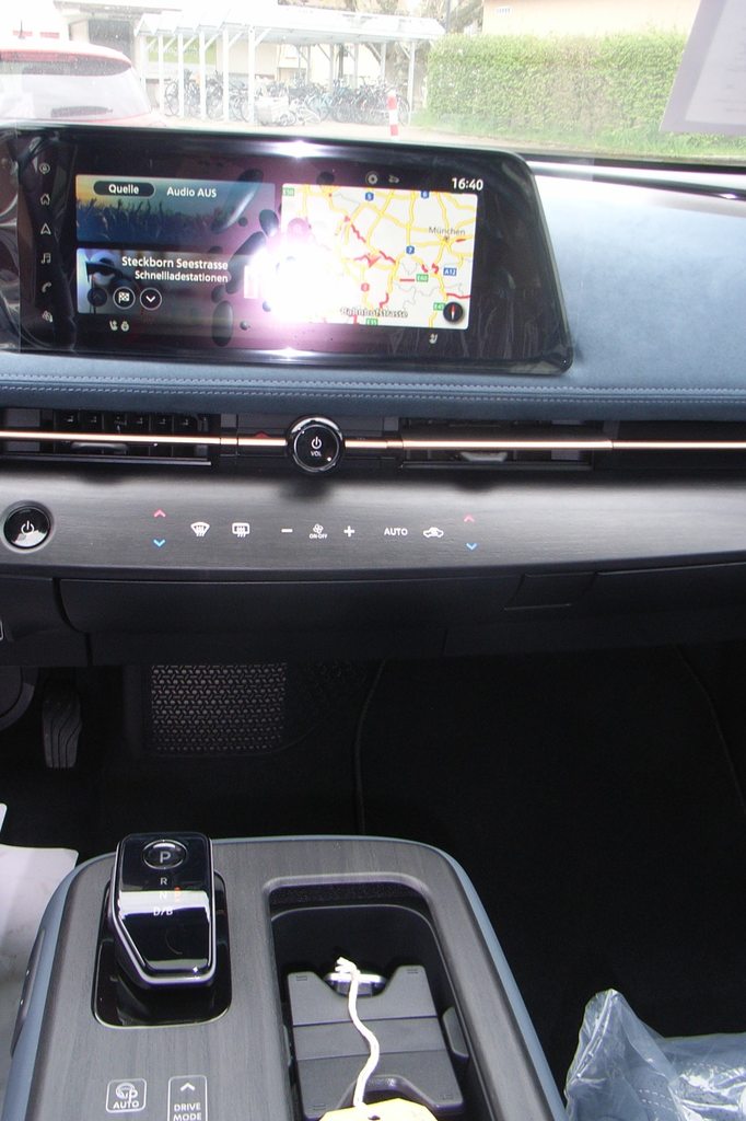 NISSAN Ariya Evolve, Electric, New car, Automatic - 7