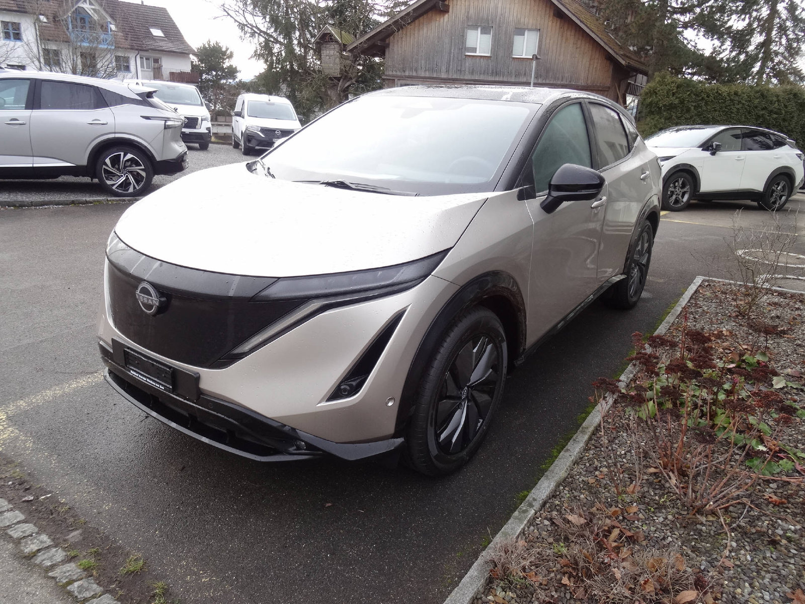 NISSAN Ariya Evolve e-4orce