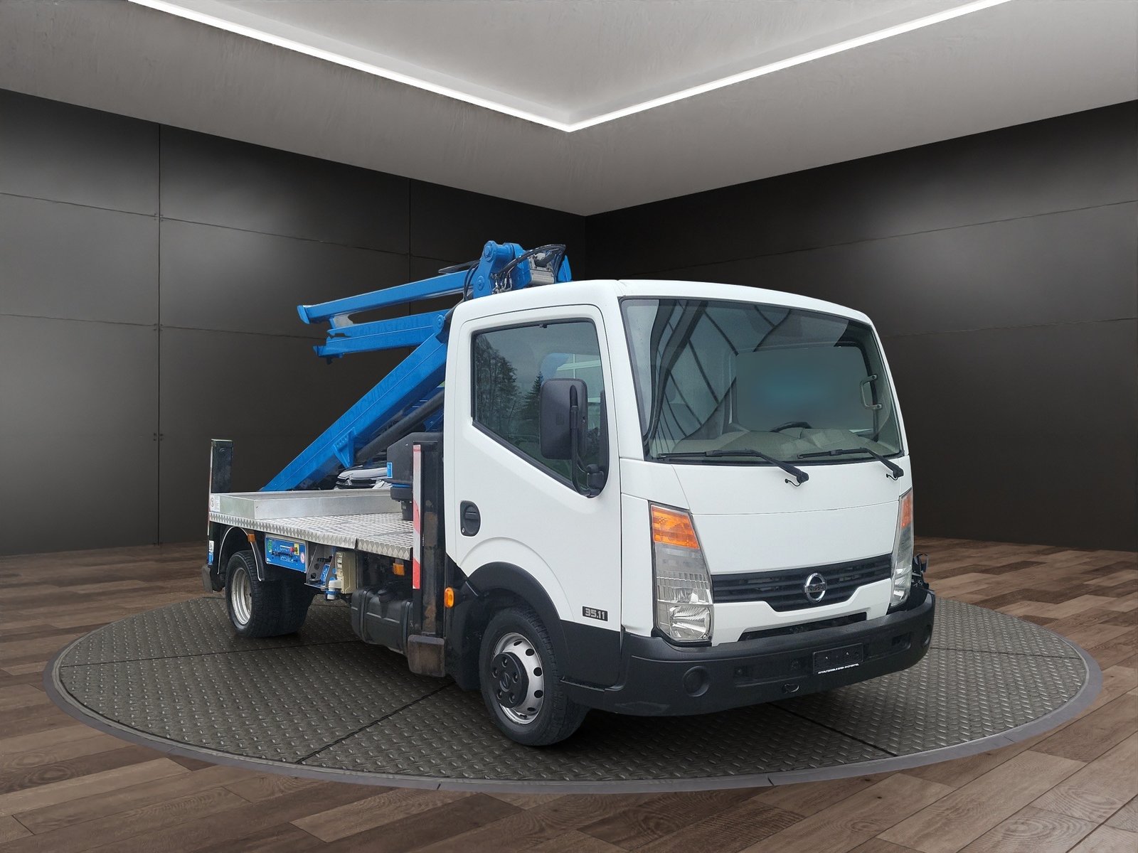NISSAN Cabstar F24 35.11 Hebebühne