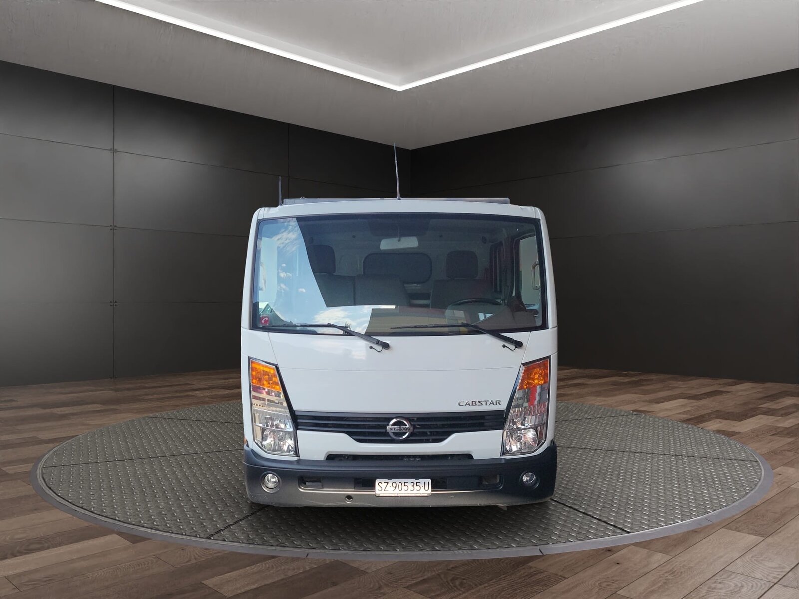 NISSAN Cabstar Premium 35.13, Diesel, Occasion / Gebraucht, Handschaltung - 2
