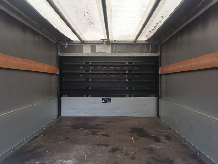 NISSAN Cabstar Premium 35.13, Diesel, Occasion / Gebraucht, Handschaltung - 4