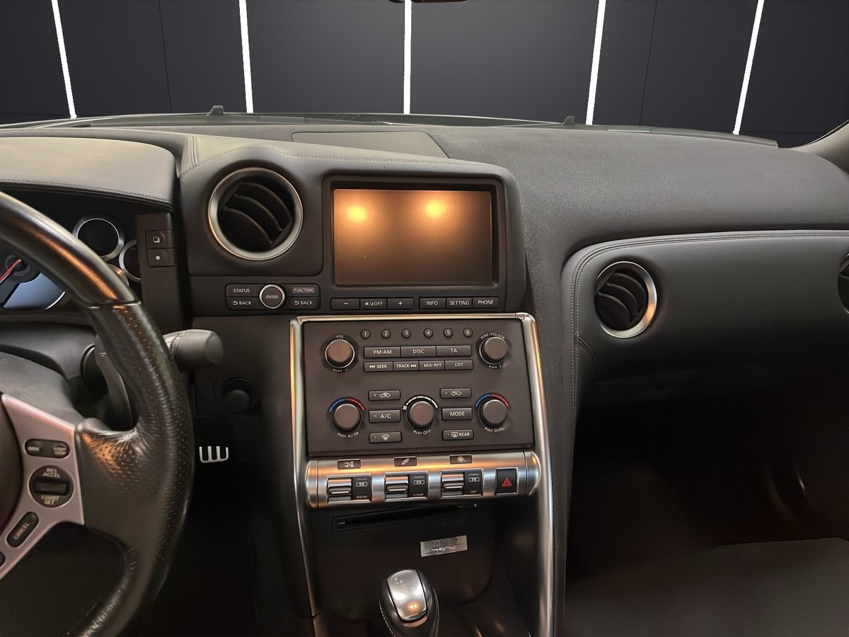 NISSAN GT-R 3.8 V6 Biturbo Premium Edition 760 PS, Benzin, Occasion / Gebraucht, Automatik - 5