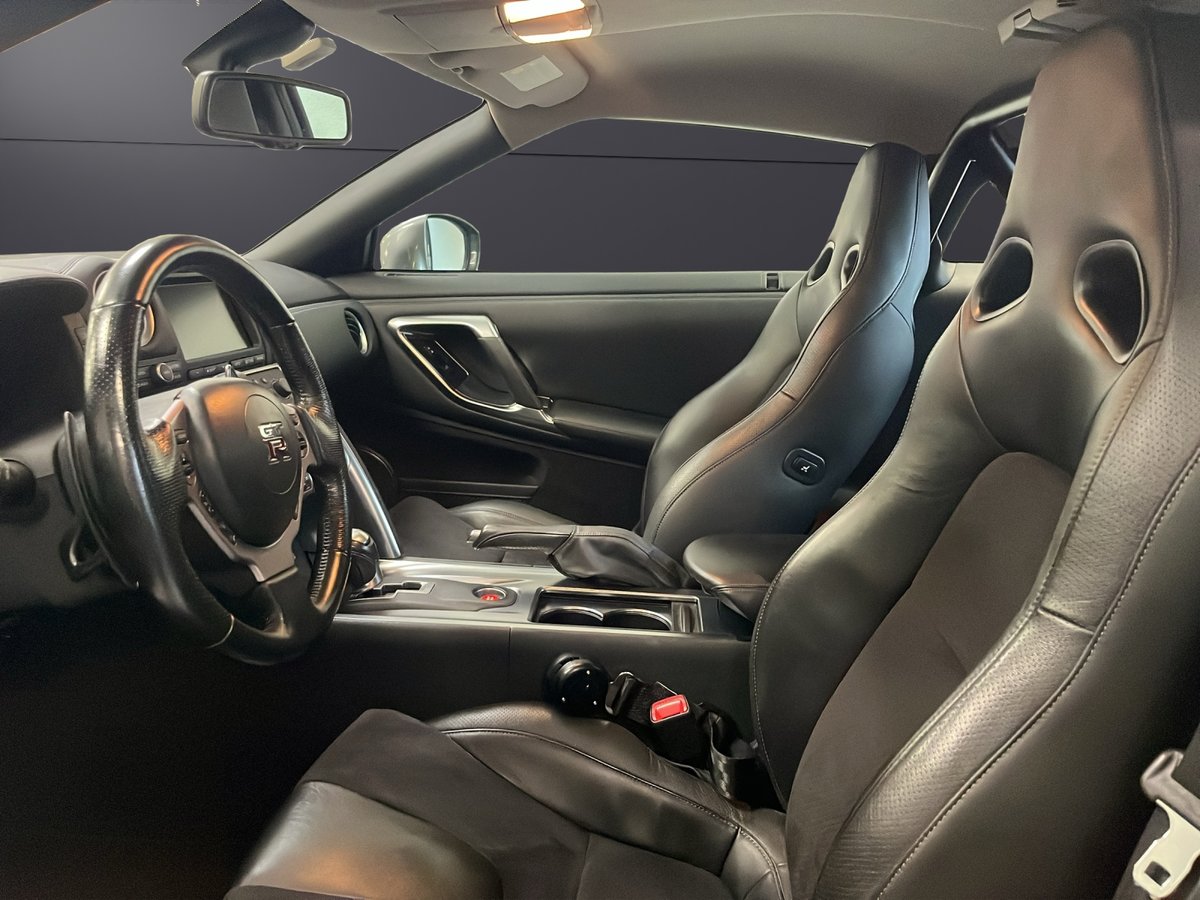 NISSAN GT-R 3.8 V6 Biturbo Premium Edition 760 PS, Benzin, Occasion / Gebraucht, Automatik - 6