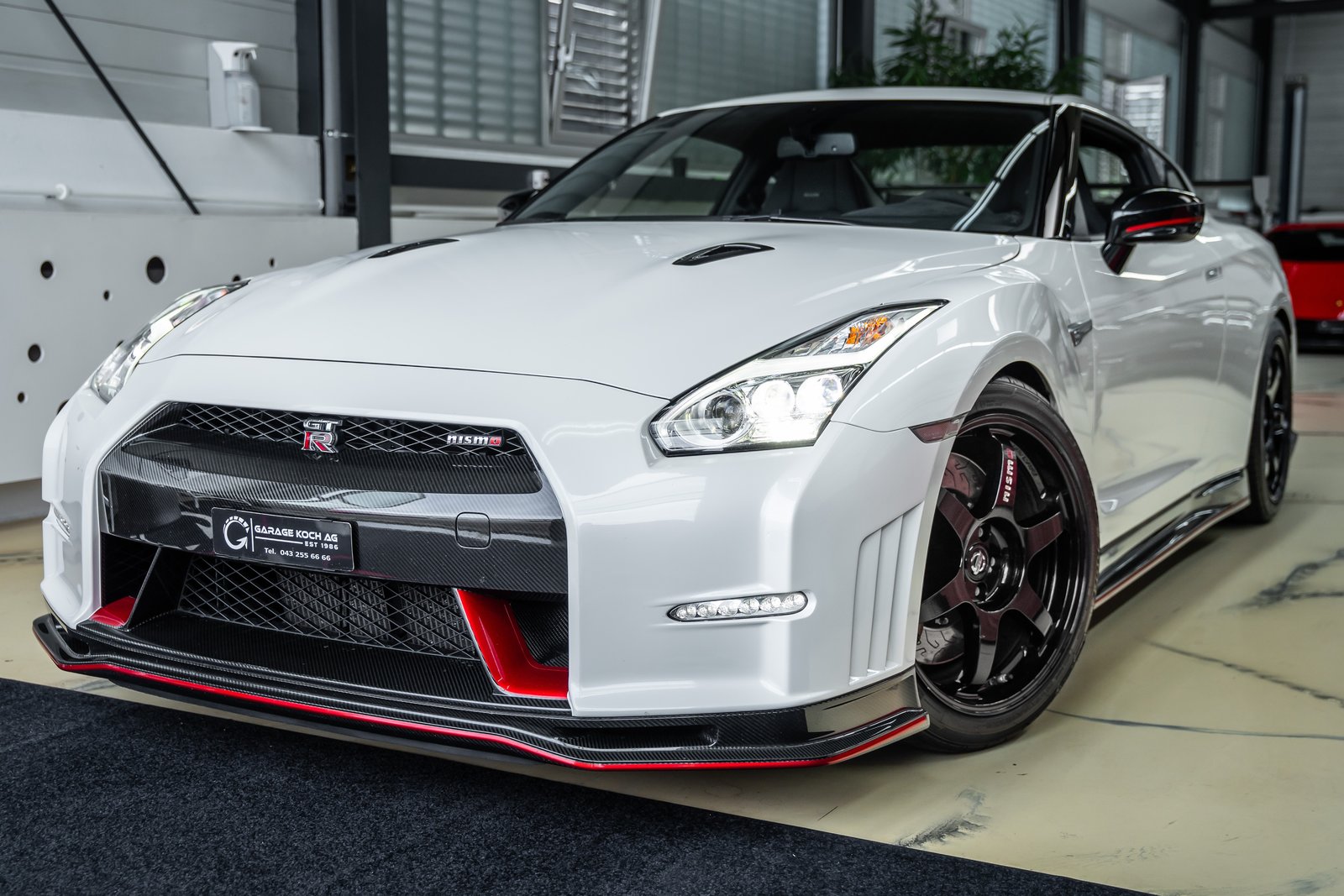 NISSAN GT-R 3.8 V6 Biturbo Nismo / NOVIDEM 750 Ps., Benzin, Occasion / Gebraucht, Automatik - 2
