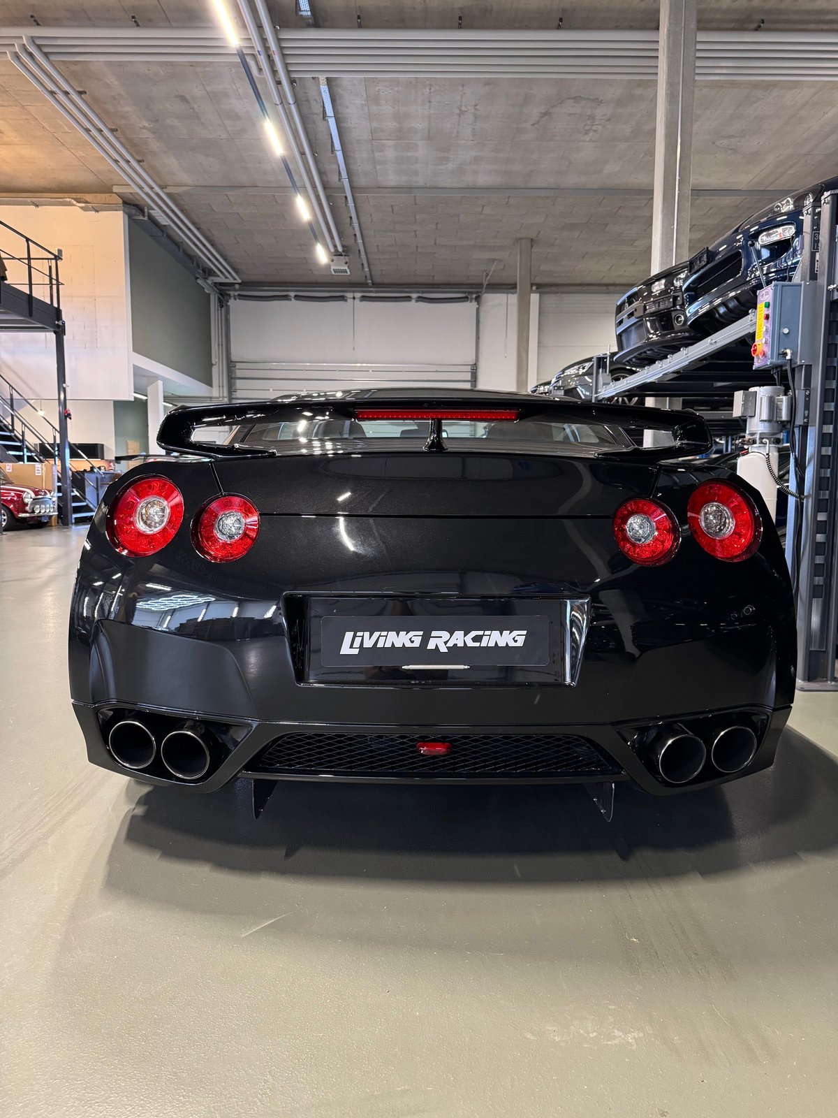 NISSAN GT-R 3.8 V6 Biturbo Black Edition, Petrol, Second hand / Used, Automatic - 4