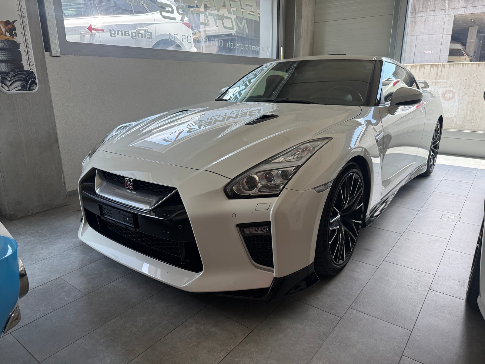 NISSAN GT-R 3.8 V6 Biturbo Black Edition