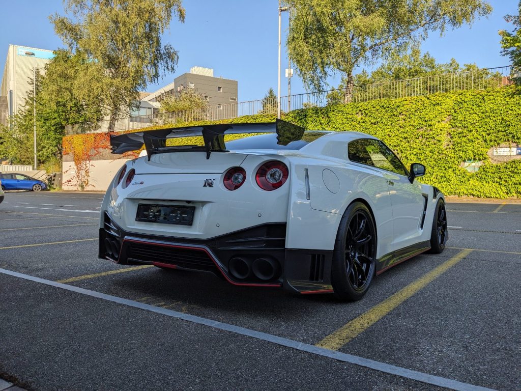 NISSAN GT-R 3.8 V6 BiT Nismo, Benzin, Occasion / Gebraucht, Automatik - 4