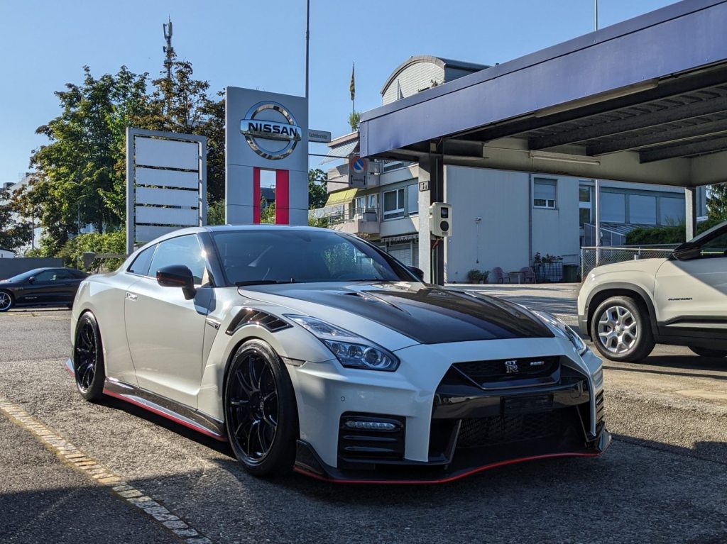 NISSAN GT-R 3.8 V6 BiT Nismo