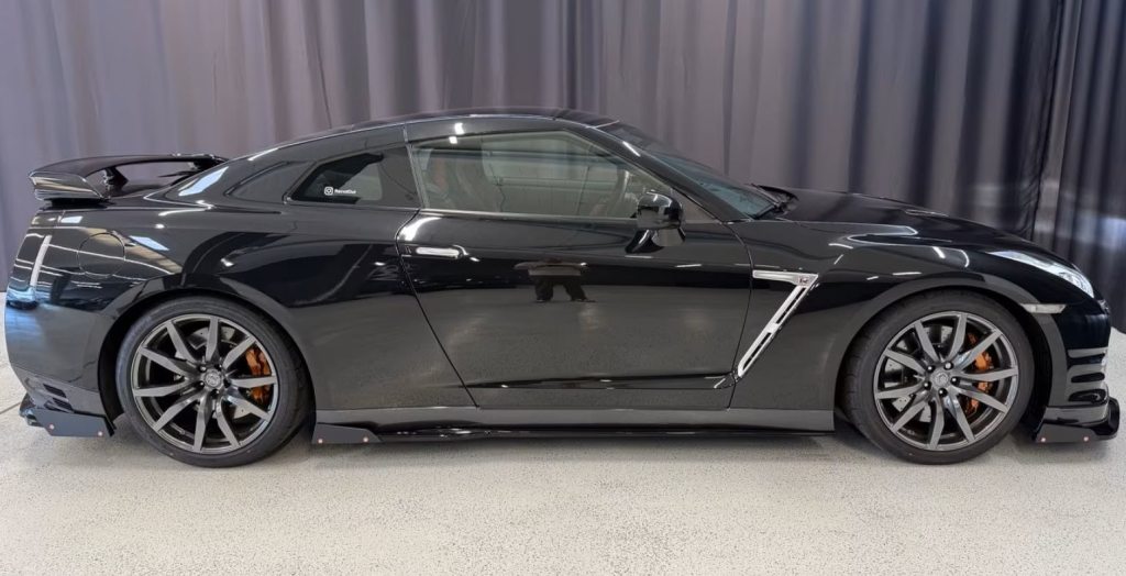 NISSAN GT-R 3.8 V6 Biturbo Black Edition, Petrol, Second hand / Used, Automatic - 5