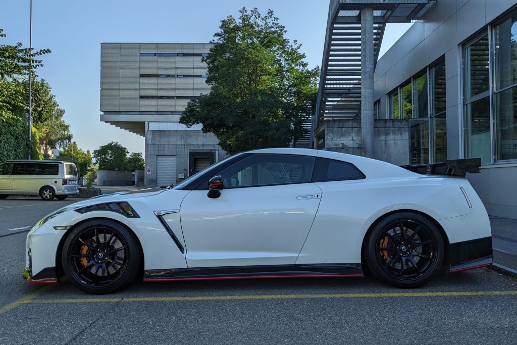 NISSAN GT-R 3.8 V6 BiT Nismo, Petrol, Second hand / Used, Automatic - 7