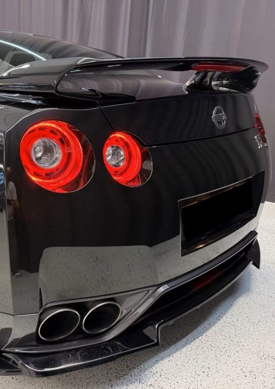 NISSAN GT-R 3.8 V6 BiT Black Edition, Petrol, Second hand / Used, Automatic - 4
