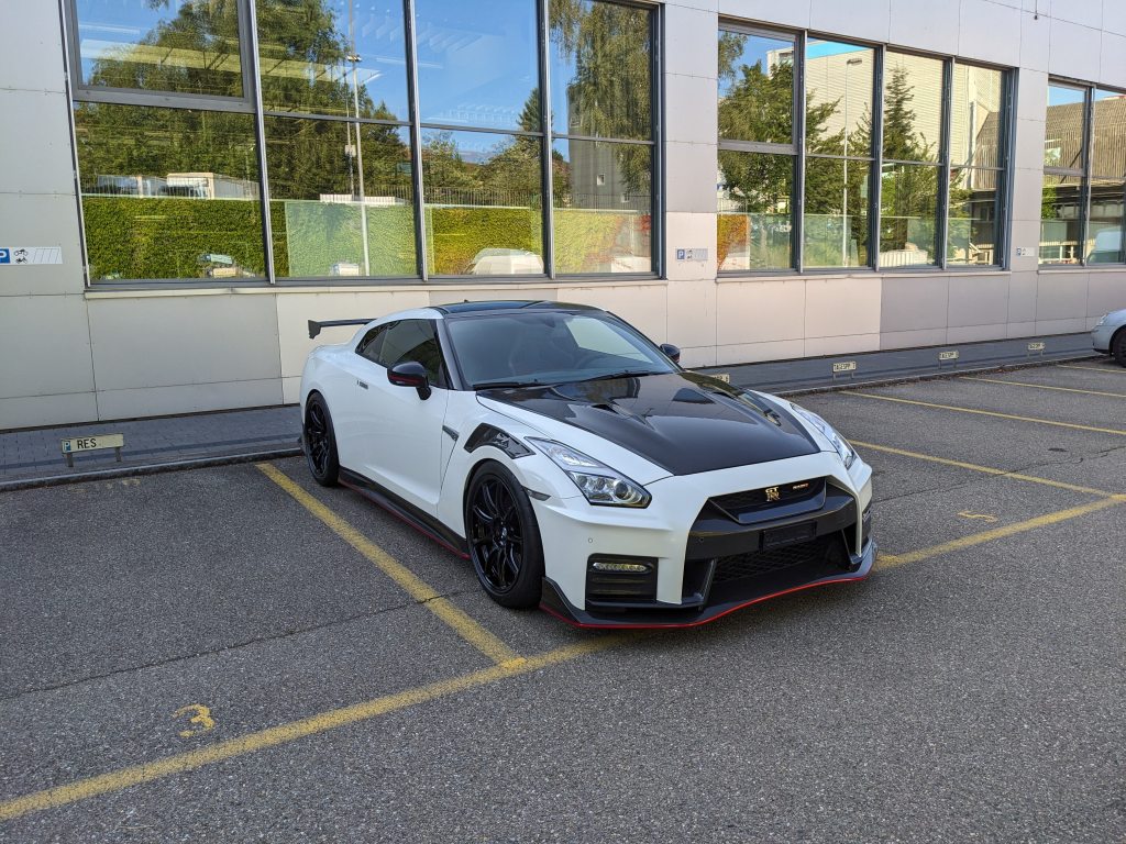 NISSAN GT-R 3.8 V6 BiT Nismo, Petrol, Second hand / Used, Automatic - 3