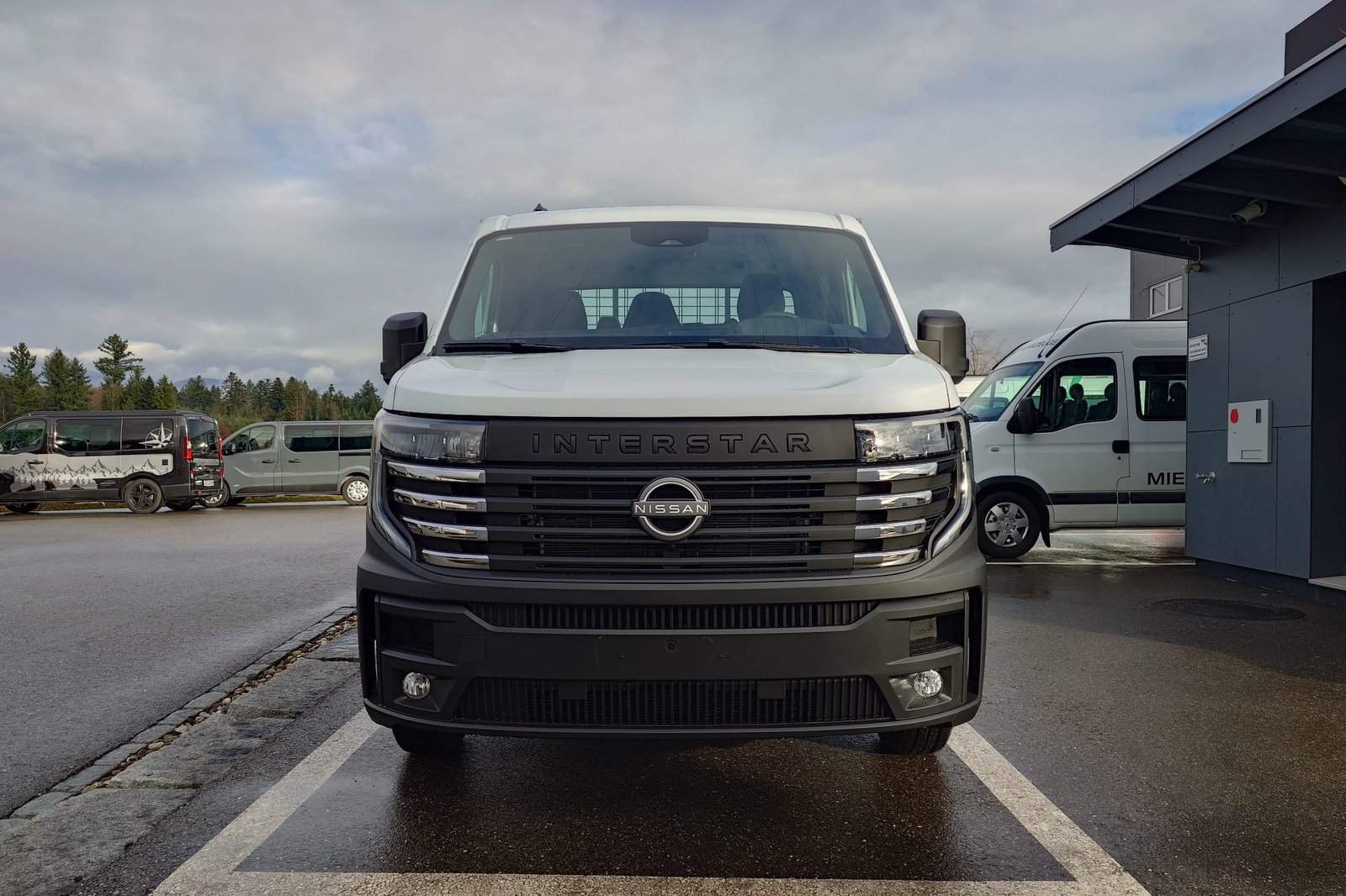 NISSAN Interstar 3.5 Kab.-Ch. KP L2H1, Diesel, New car, Manual - 2