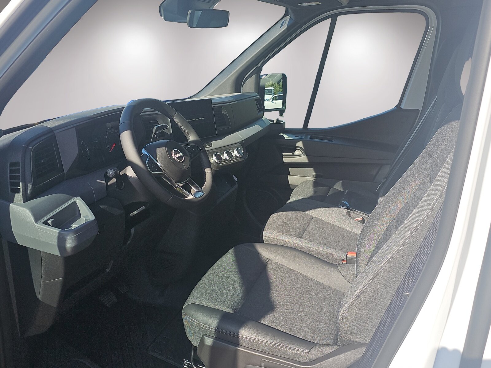 NISSAN Interstar 3.5 DKab.-Ch. L3H1 2, Diesel, Neuwagen, Automatik - 6