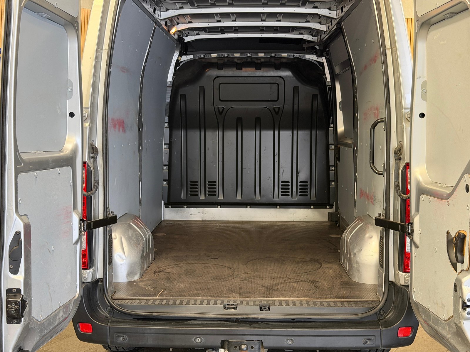 NISSAN Interstar dCi 110 3.5 L2H2 N-Connecta, Diesel, Occasion / Gebraucht, Handschaltung - 4