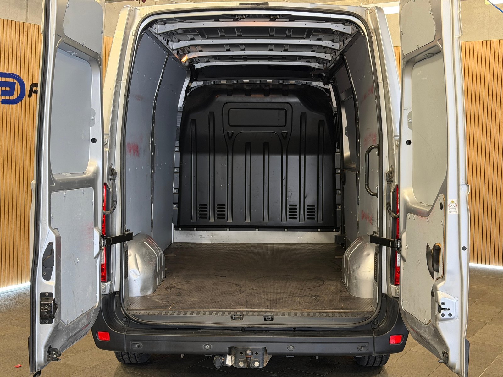 NISSAN Interstar dCi 110 3.5 L2H2 N-Connecta, Diesel, Occasion / Gebraucht, Handschaltung - 6