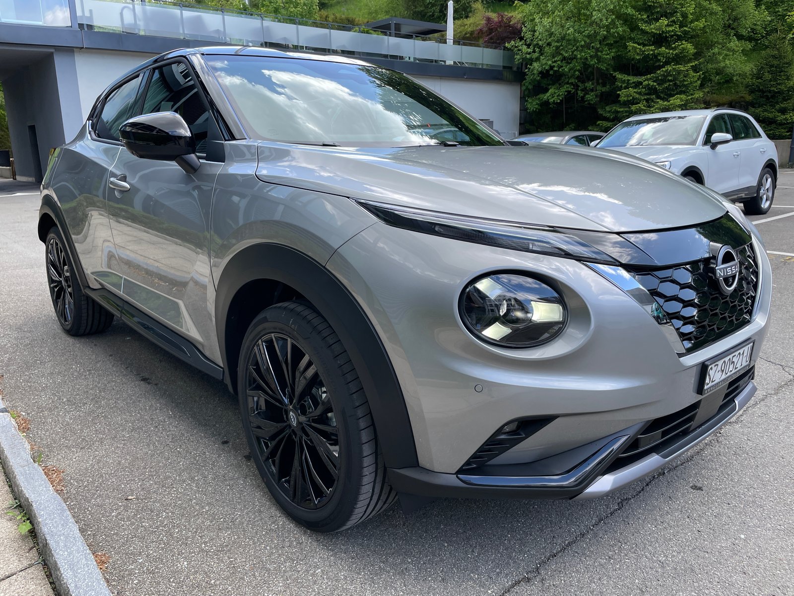 NISSAN Juke 1.6 HEV N-Sport, Voll-Hybrid Benzin/Elektro, Neuwagen, Automatik - 6