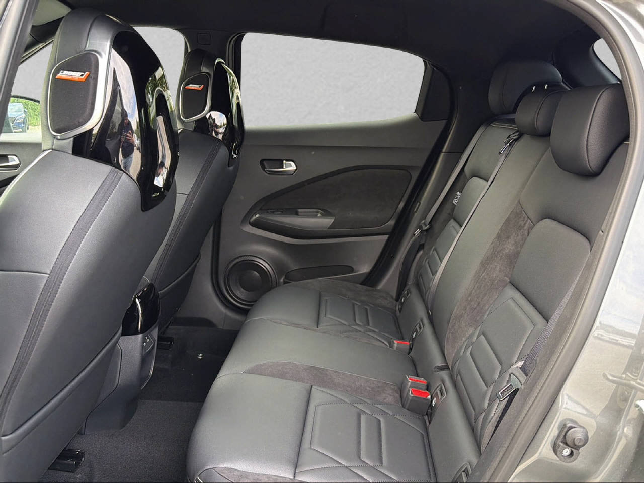 NISSAN Juke 1.6 Hybrid N-Design, Voll-Hybrid Benzin/Elektro, Neuwagen, Automatik - 7