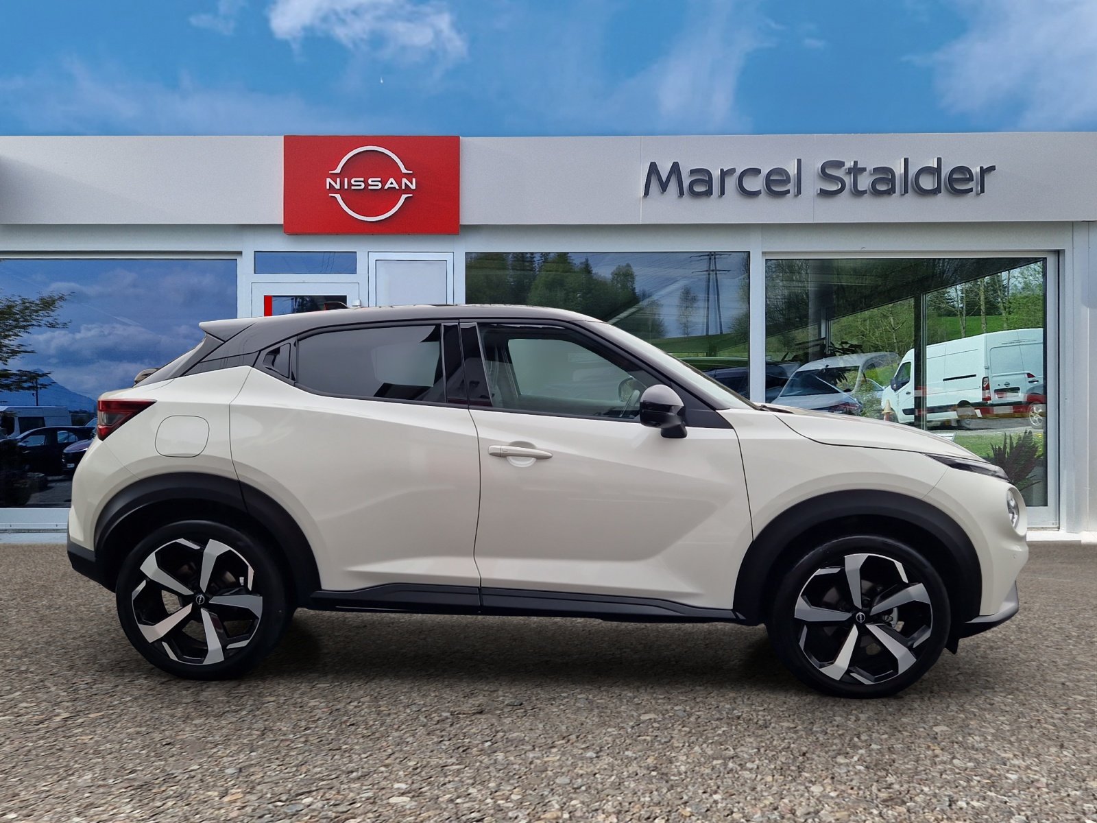 NISSAN Juke 1.0 DIG-T tekna DCT, Petrol, Second hand / Used, Automatic - 6