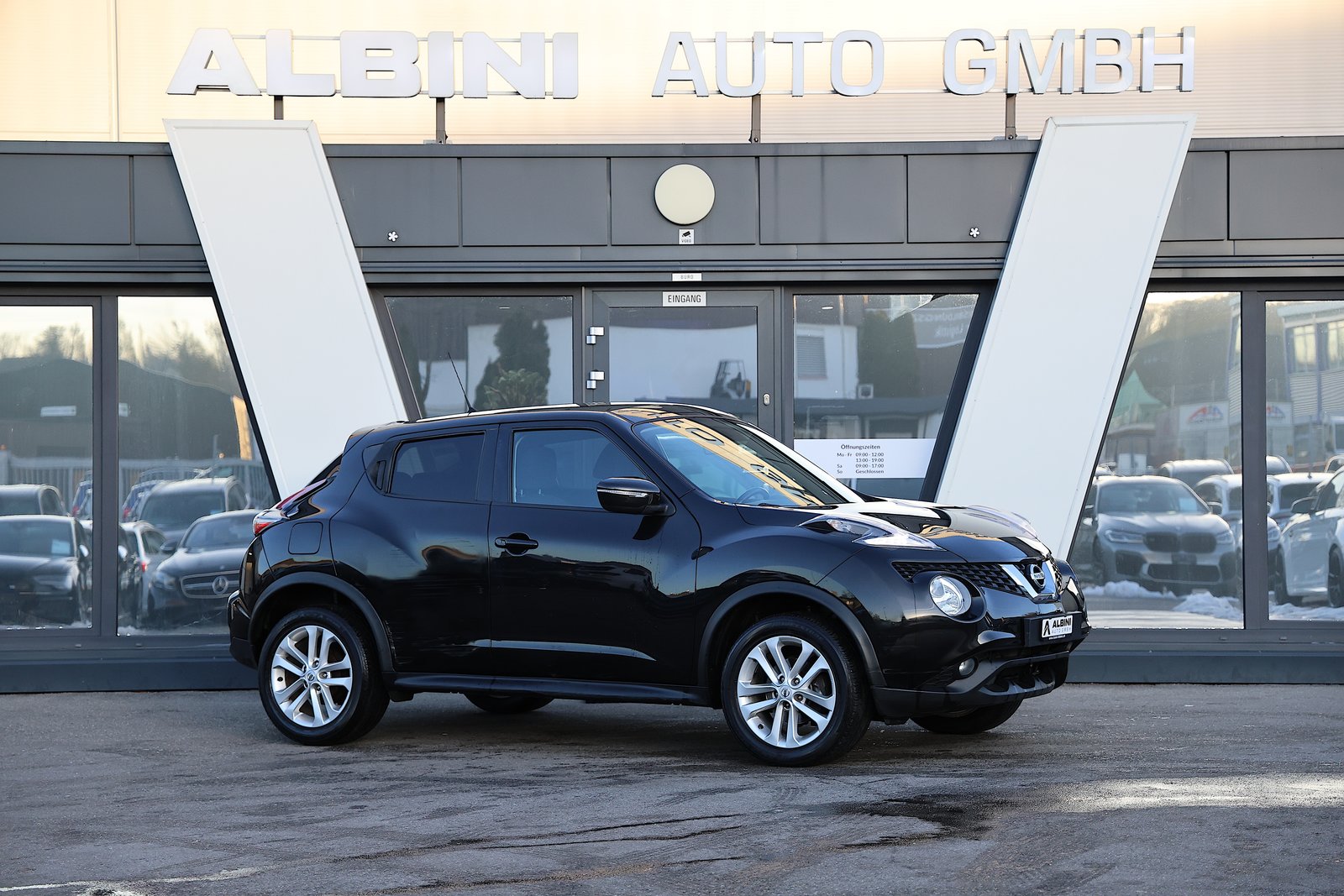 NISSAN Juke 1.6 N-Connecta Xtronic CVT, Benzin, Occasion / Gebraucht, Automatik - 2