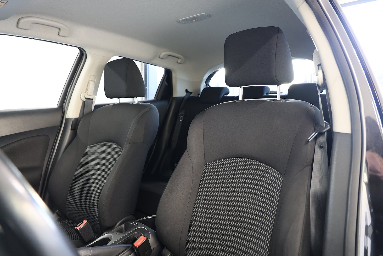 NISSAN Juke 1.6 N-Connecta Xtronic CVT, Benzin, Occasion / Gebraucht, Automatik - 7