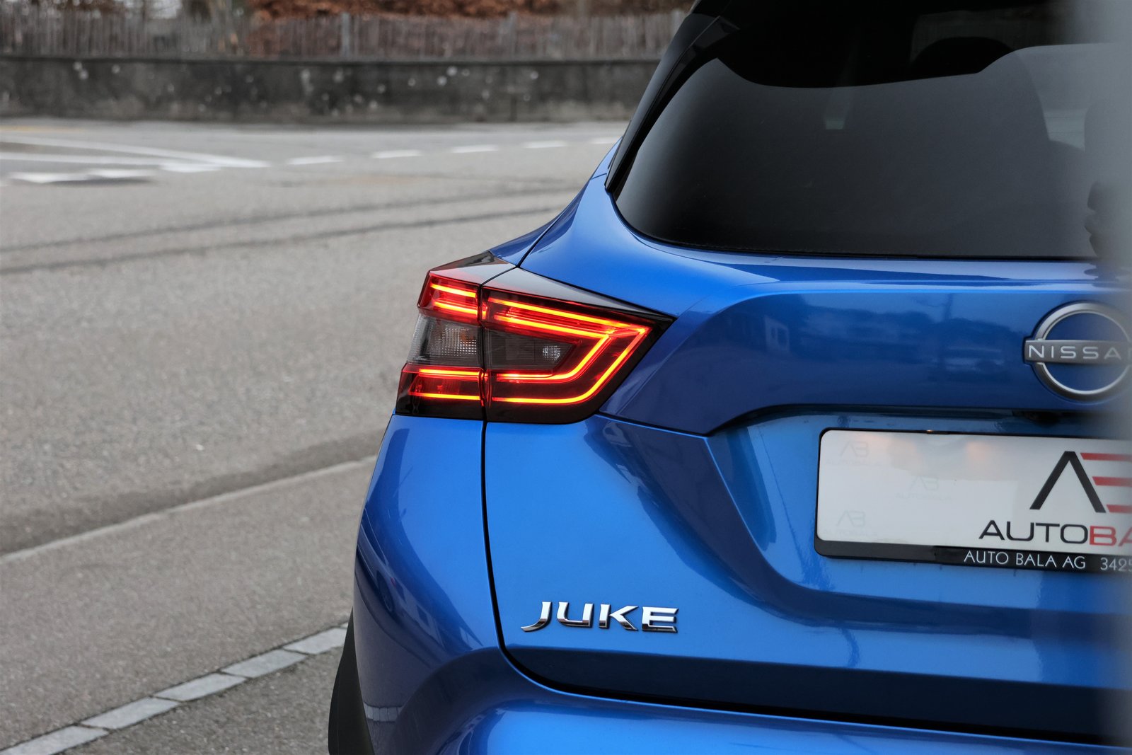 NISSAN Juke 1.6 FHEV N-Connecta (CH) Unplugged Limited Editi, Hybride Integrale Benzina/Elettrica, Occasioni / Usate - 5