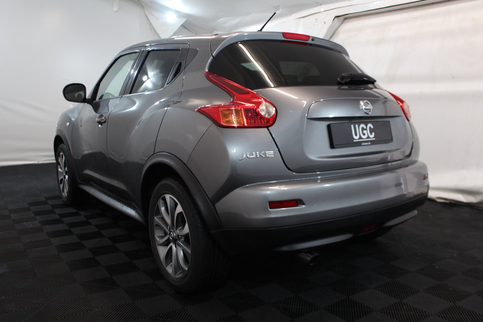 NISSAN Juke 1.6 DIG-T Tekna 4x4, Benzina, Occasioni / Usate, Automatico - 4