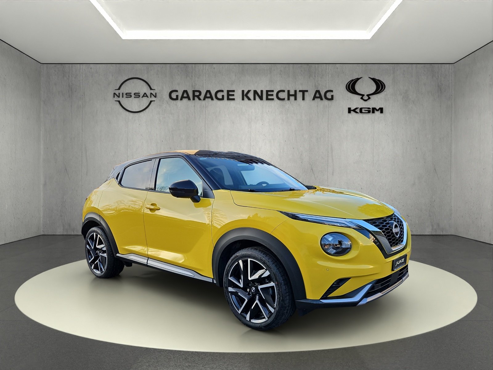 NISSAN Juke 1.0 DIG-T N-Design, Petrol, Second hand / Used, Automatic - 2
