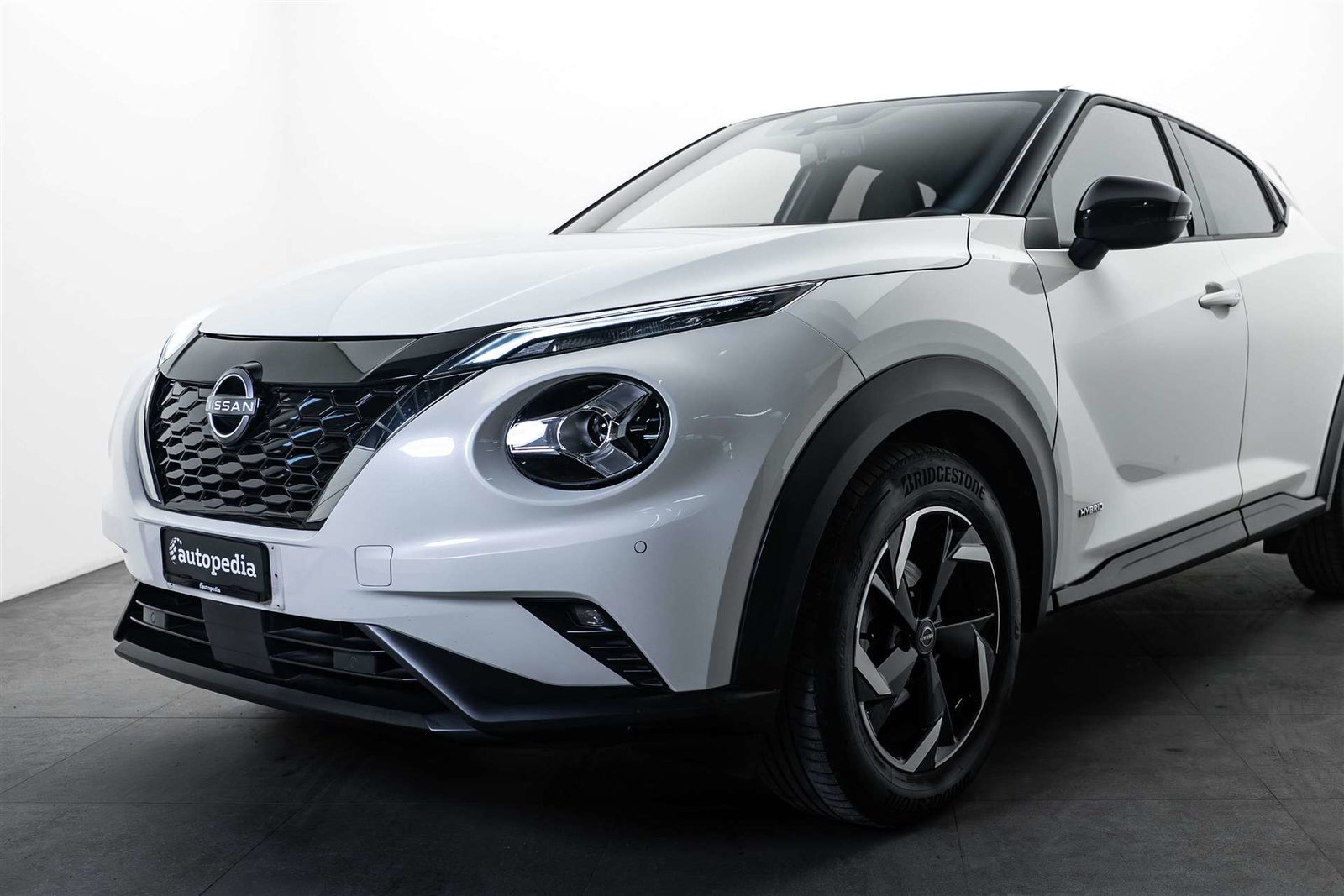 NISSAN Juke 1.6 FHEV Hybrid N-Connecta Automat, Hybride Intégral Essence/Électricité, Occasion / Utilisé, Automatique - 2