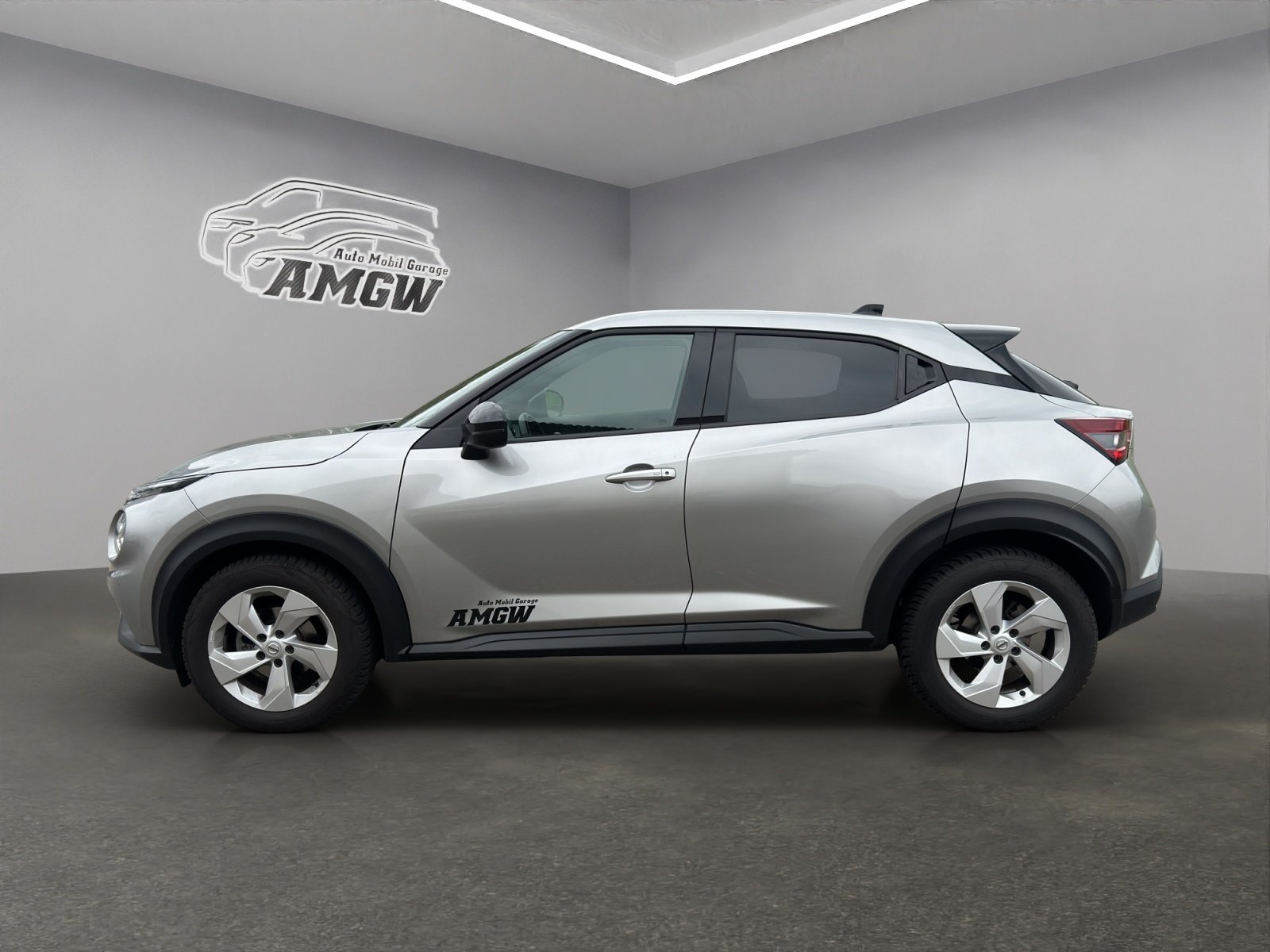 NISSAN Juke Limousine 1.0 DIG-T Tekna