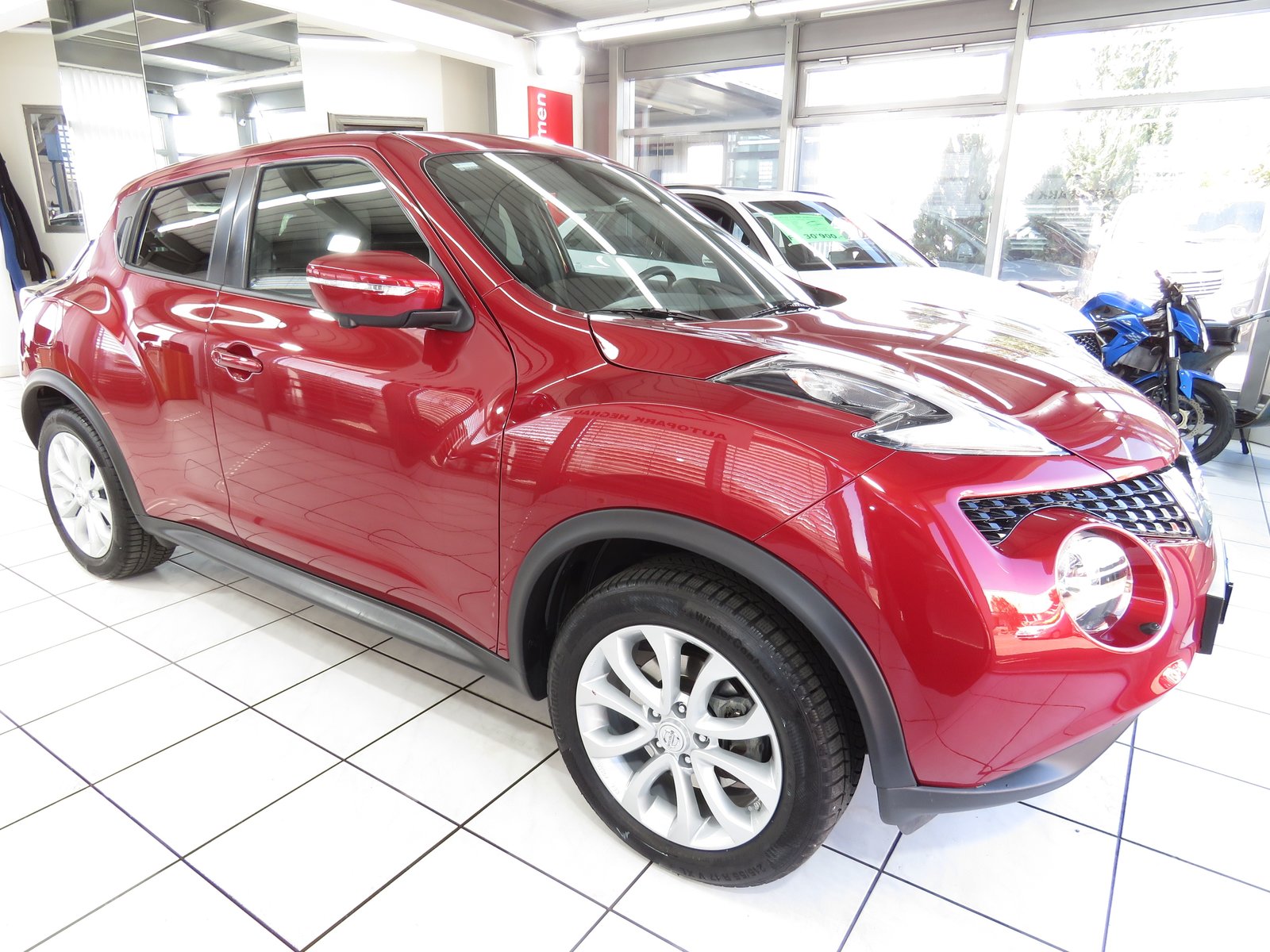 NISSAN Juke 1.6 DIG-T tekna 4x4 Xtronic M-CVT, Essence, Occasion / Utilisé, Automatique - 3