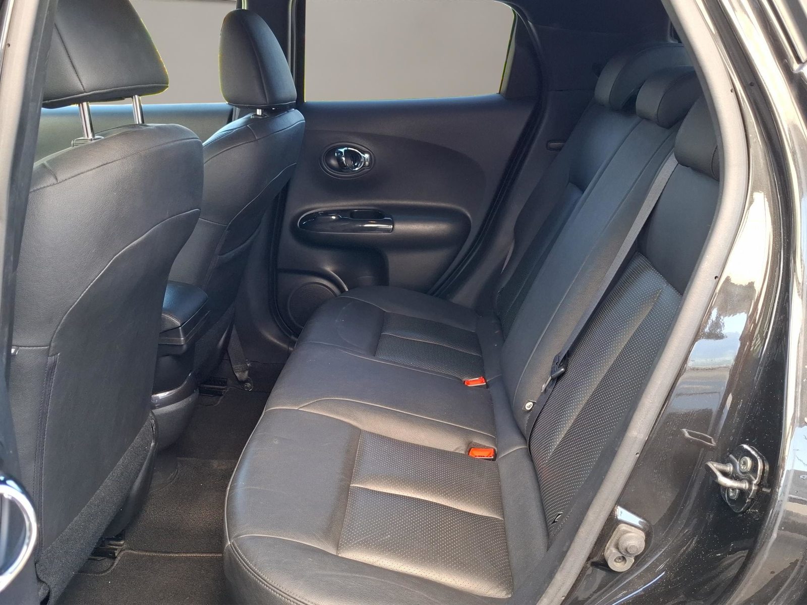 NISSAN Juke 1.6 16V Tekna, Petrol, Second hand / Used, Automatic - 7