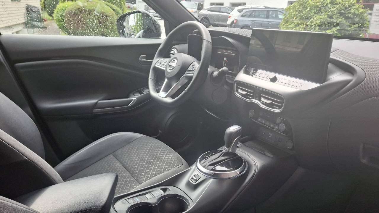NISSAN Juke 1.6 Hybrid N-Connecta, Hybride Intégral Essence/Électricité, Occasion / Utilisé, Automatique - 6