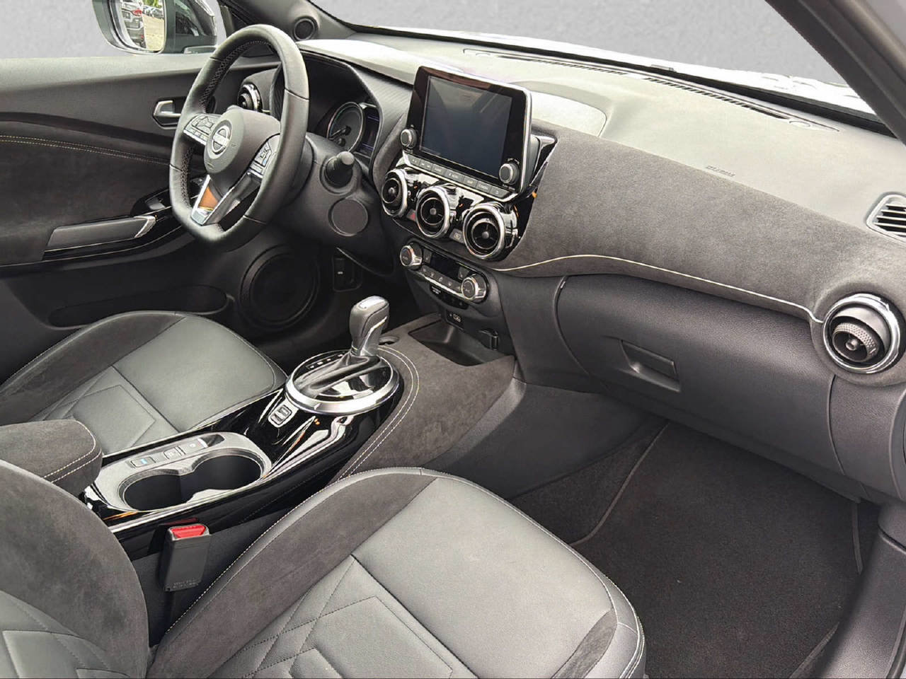 NISSAN Juke 1.6 Hybrid N-Design Automat, Hybride Integrale Benzina/Elettrica, Occasioni / Usate, Automatico - 6