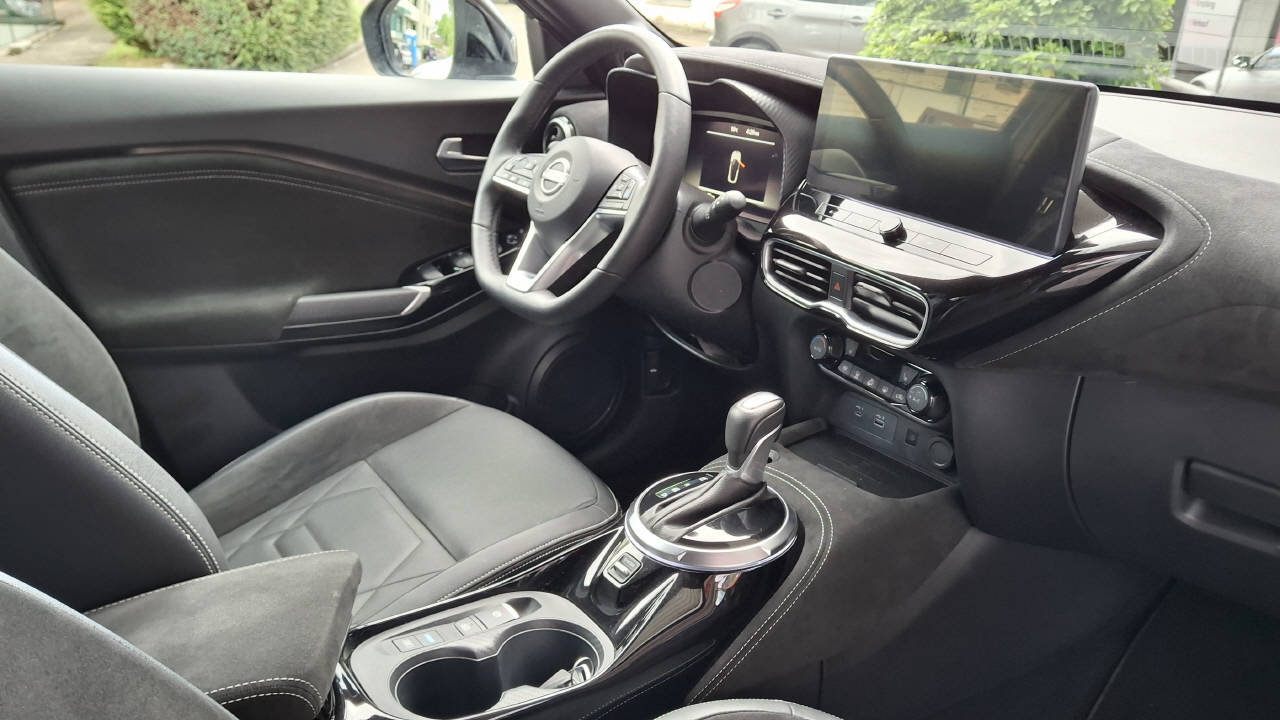 NISSAN Juke 1.6 Hybrid N-Design, Full-Hybrid Petrol/Electric, Second hand / Used, Automatic - 6