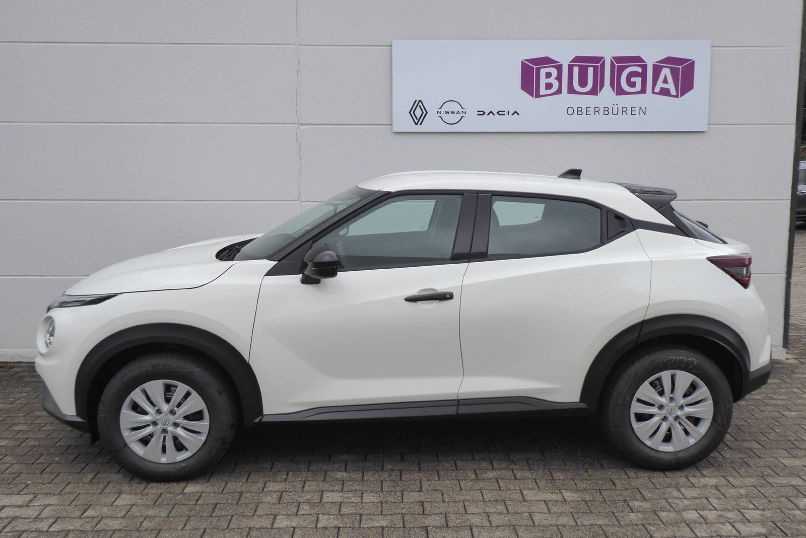 NISSAN Juke 1.0 DIG-T Visia, Benzina, Occasioni / Usate, Manuale - 2