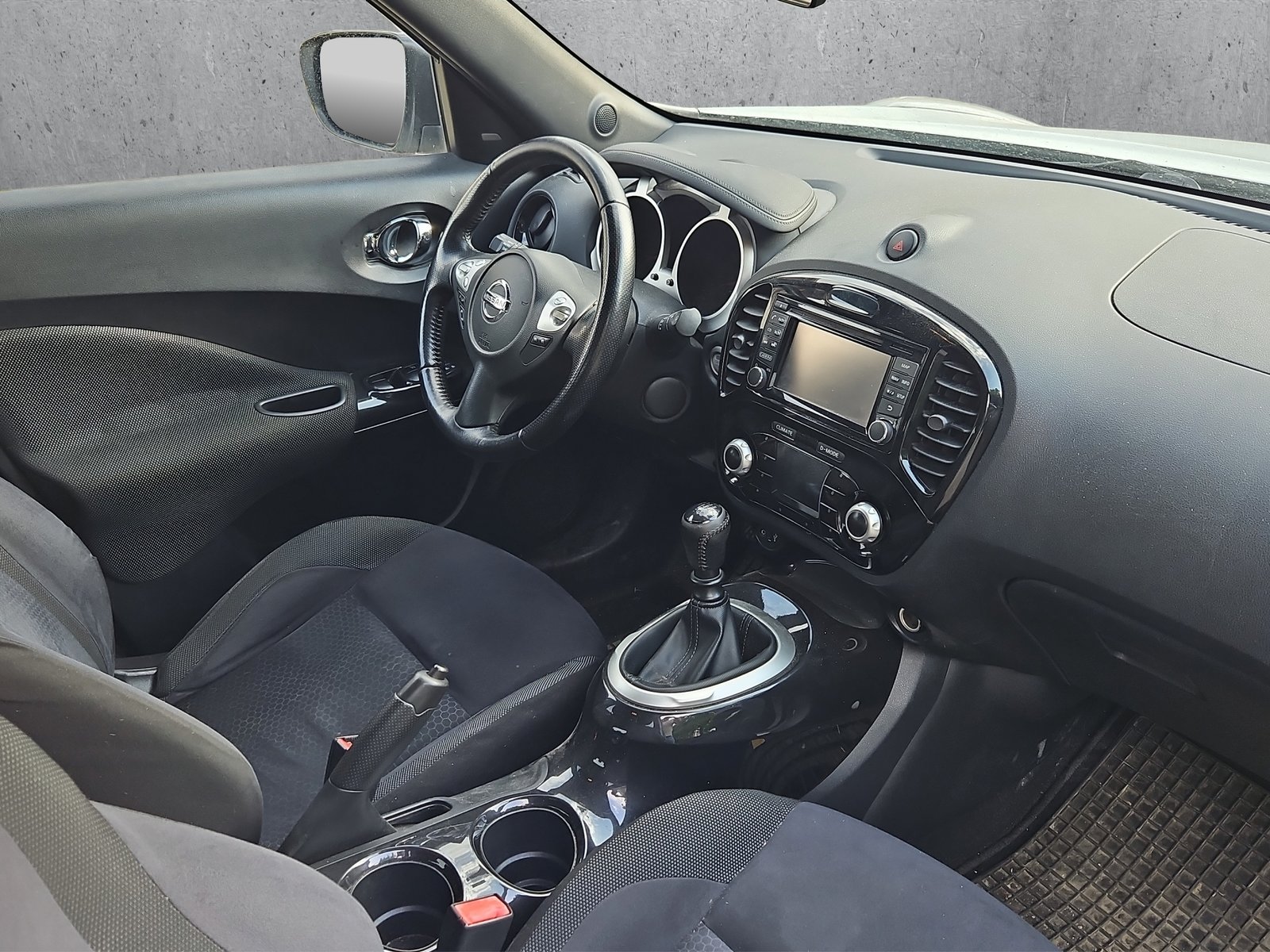 NISSAN Juke 1.2 DIG-T tekna, Petrol, Second hand / Used, Manual - 7
