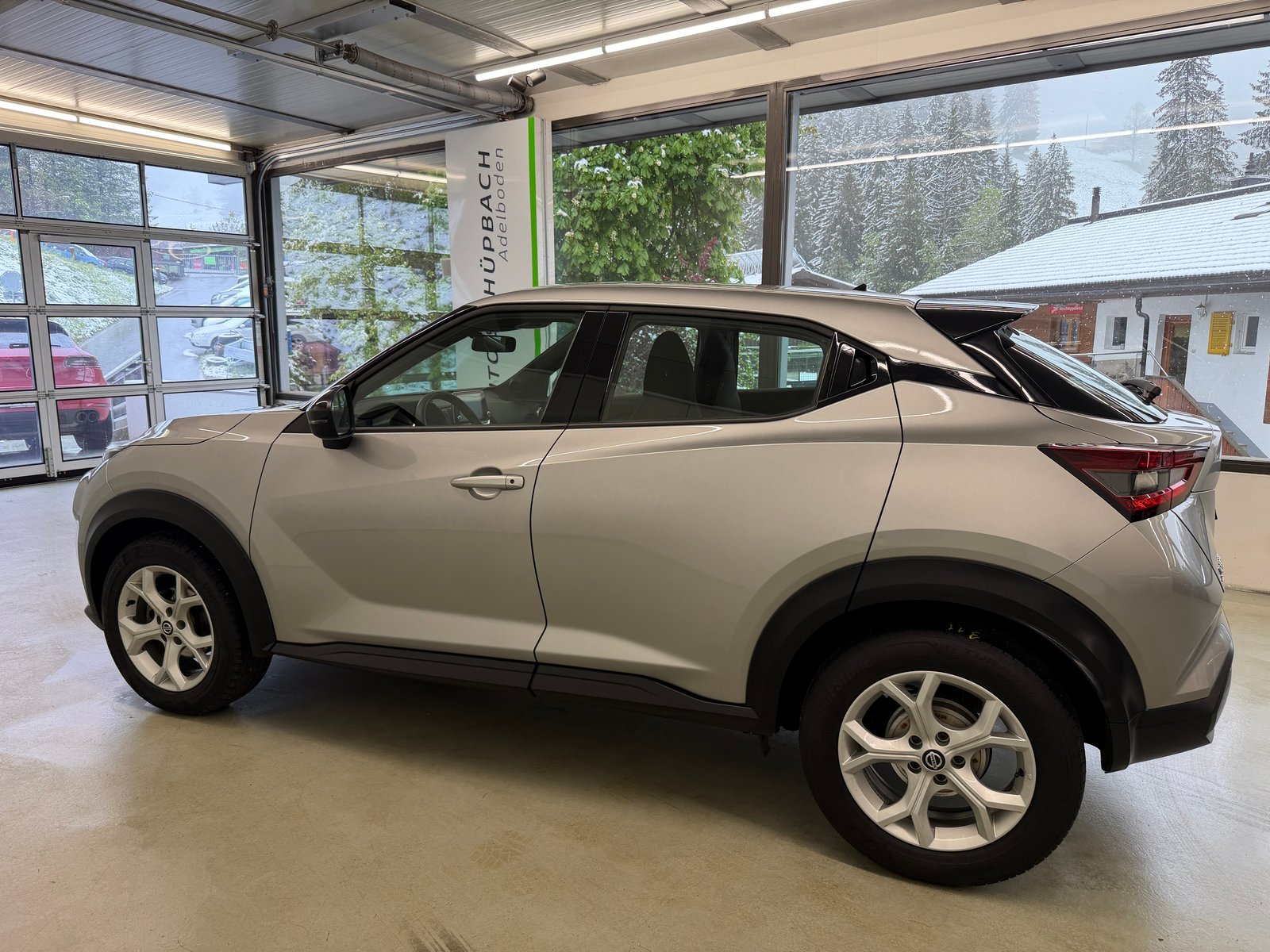 NISSAN Juke 1.0 DIG-T N-Connecta DCT, Petrol, Second hand / Used, Automatic - 7