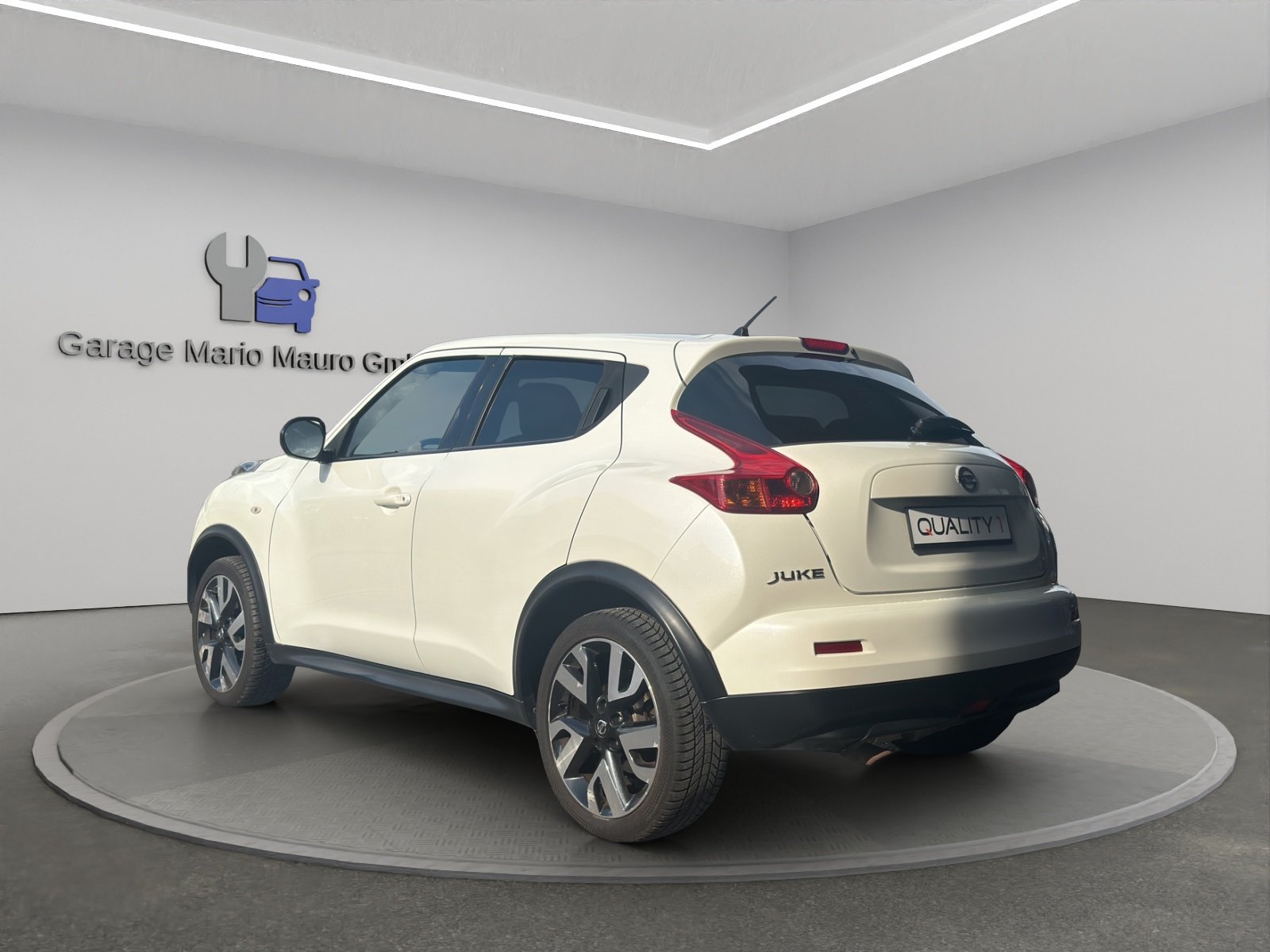 NISSAN Juke 1.6 DIG-T n-tec 4x4 Xtronic M-CVT, Benzin, Occasion / Gebraucht, Automatik - 3